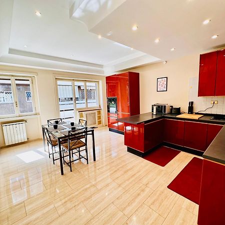 Luxurious Flat Close To The Vatican/Metro Rom Exterior foto